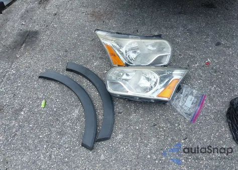 2018 Ford Transit-350 Xlt z USA, uszkodzony, nr VIN 1FBZX2ZM4JKA10500